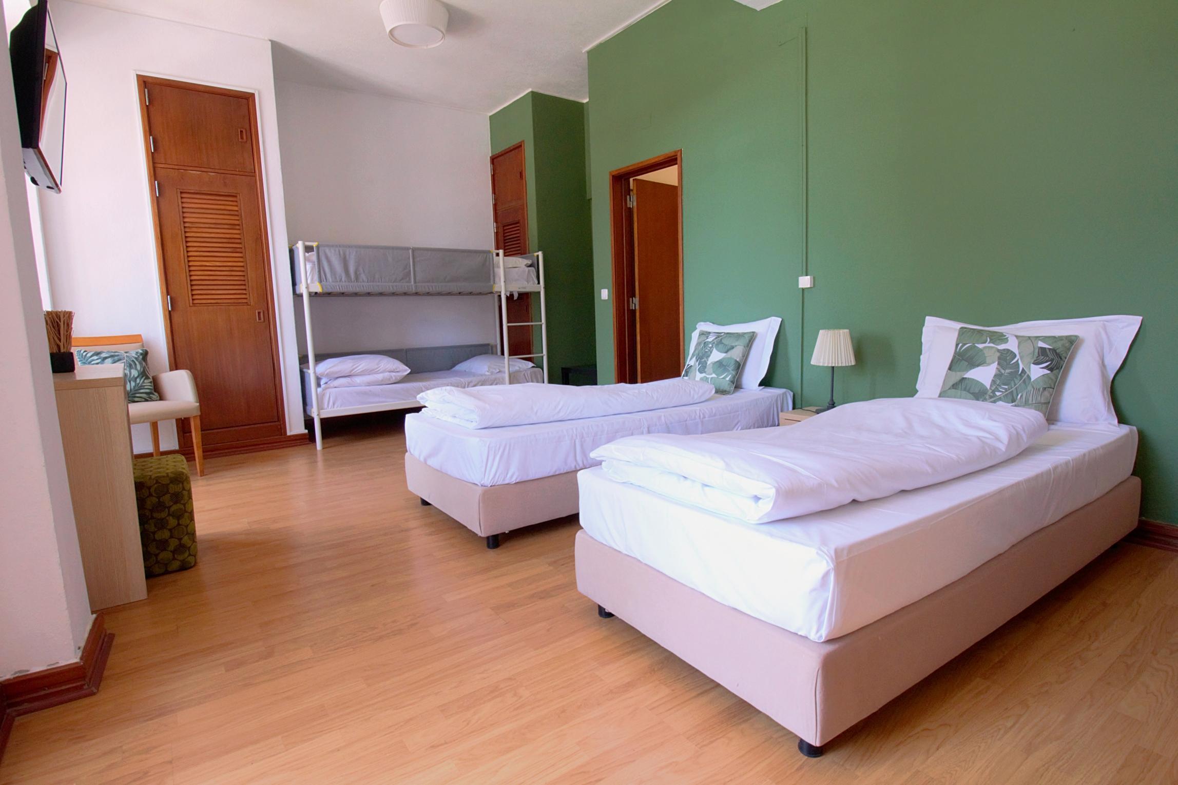 Wot Sintra Sarrazola Hotel Colares Luaran gambar